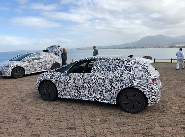 AG旗舰厅登录首页左手微软右手福特大众筹建自己的数字化朋友圈(图3)